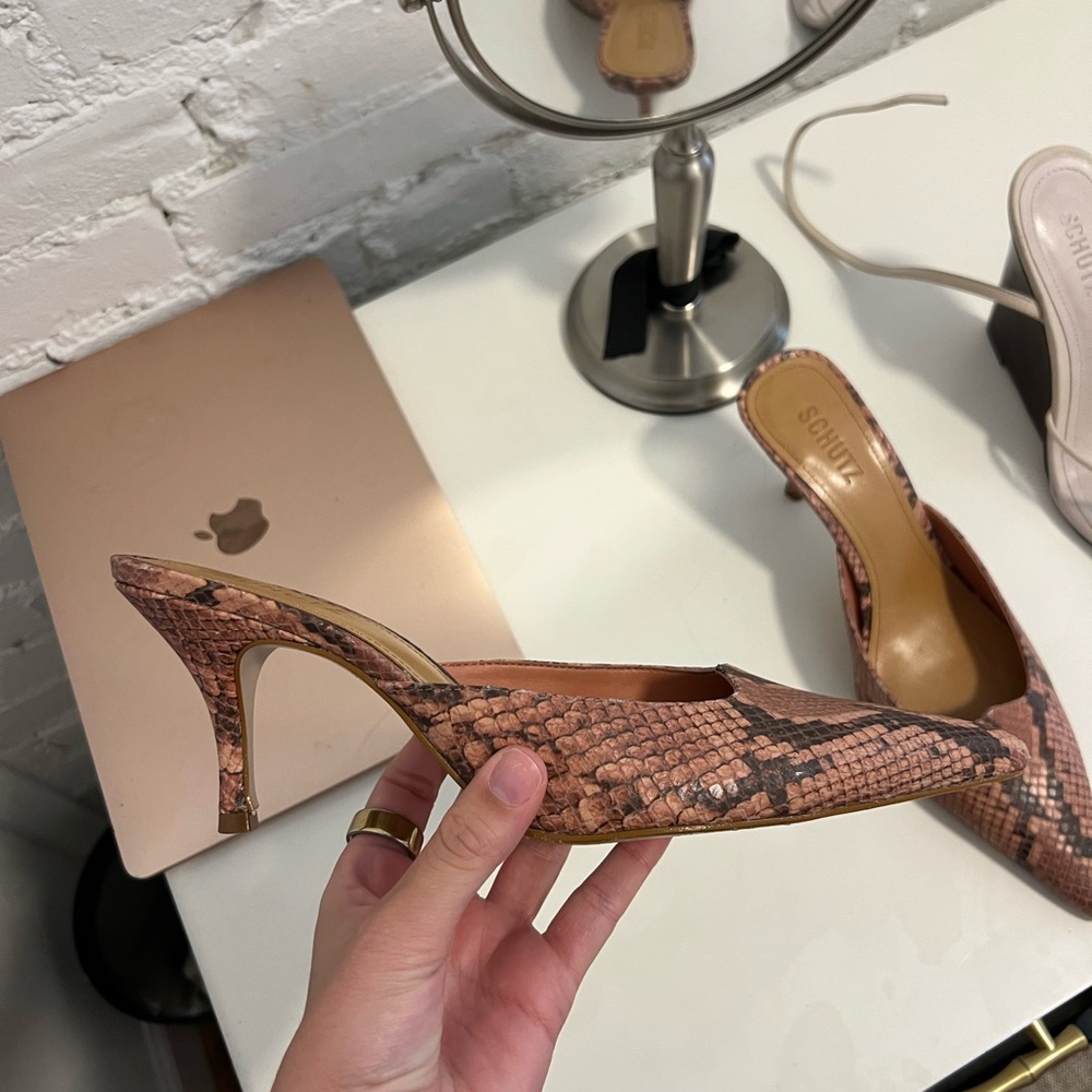 SCHUTZ Brown Slingback Heels with Snakeskin Texture